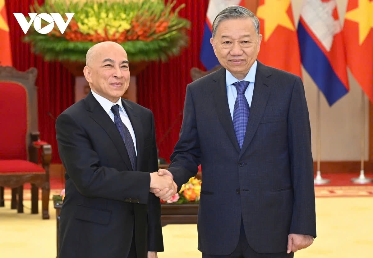 Vietnamese leaders appreciate King Sihamoni’s visit as milestone in bilateral relations