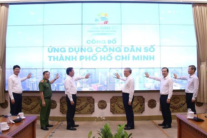 tphcm ra mắt app công dân số hình ảnh 1 tphcm ra mat app cong dan so hinh anh 1