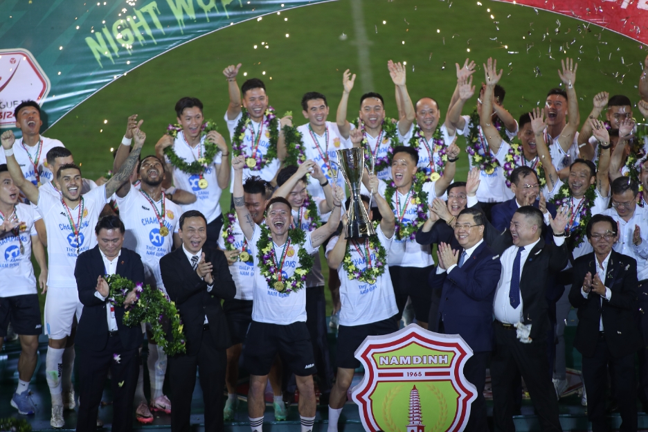 2024 và những thay đổi đột phá của V-League cùng các giải chuyên nghiệp quốc gia