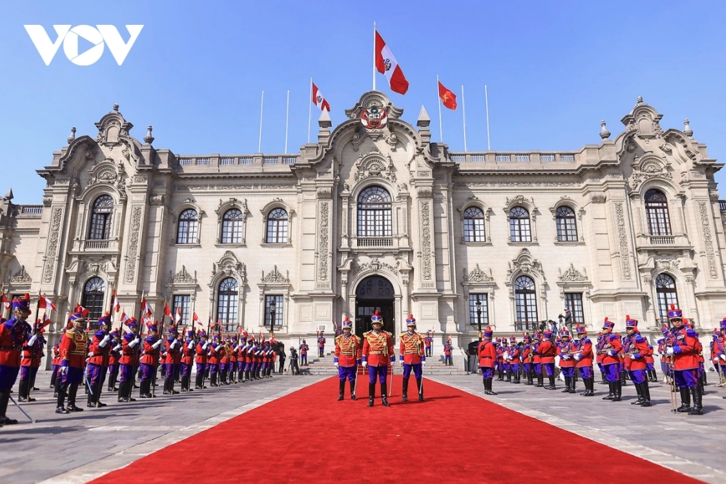 welcome ceremony held for vietnamese state president in peru picture 10