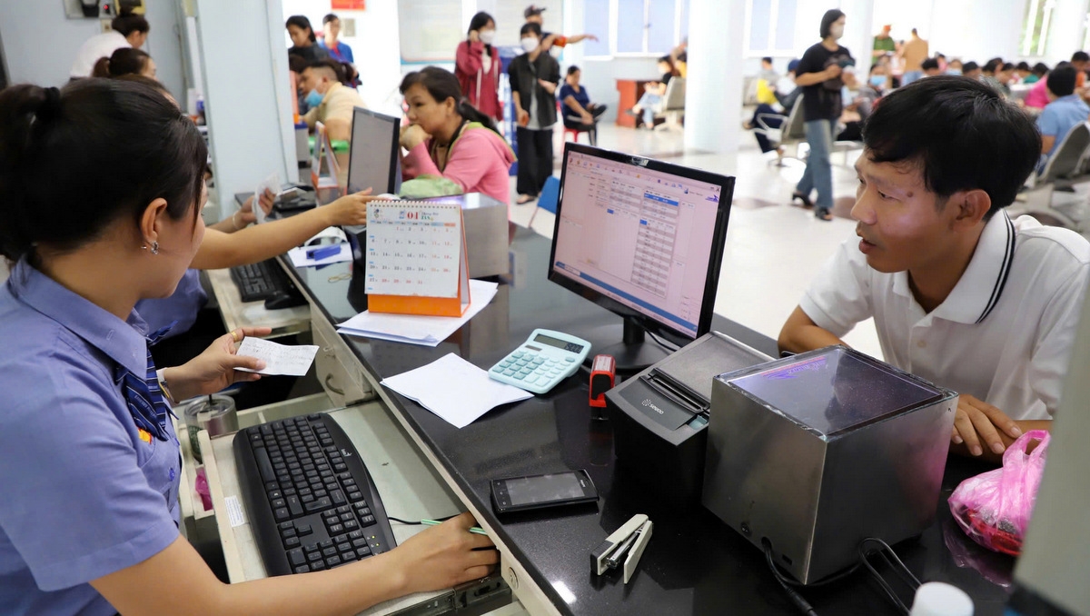 Đường sắt hướng dẫn hành khách cách kiểm tra vé tàu tết hợp lệ hình ảnh 1 Duong sat huong dan hanh khach cach kiem tra ve tau tet hop le hinh anh 1