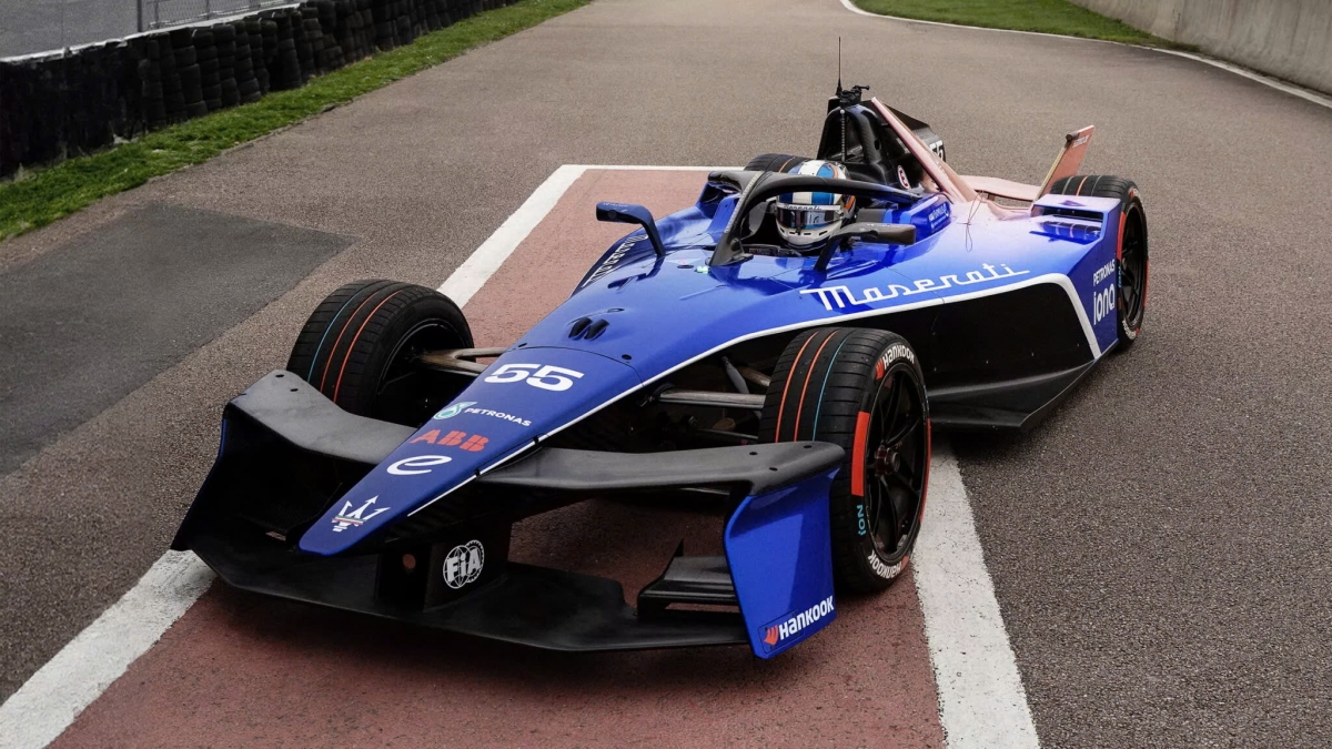 Mẫu xe đua Formula E GEN3 Tipo Folgore