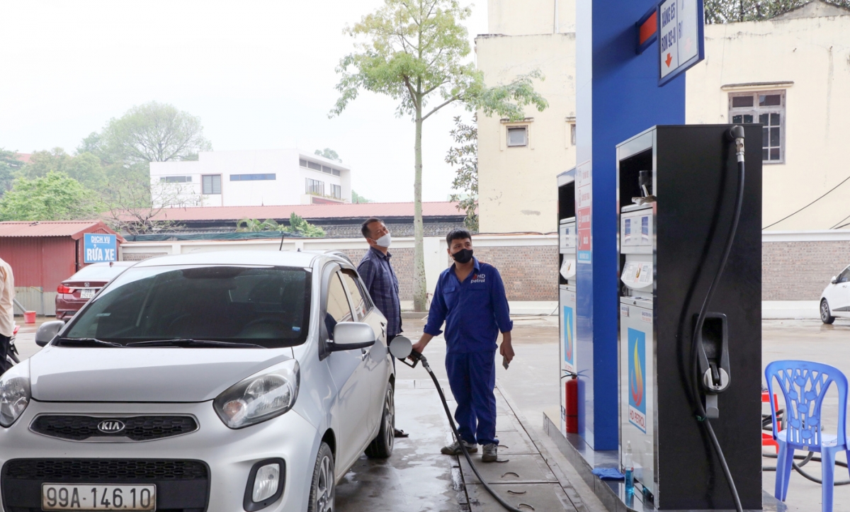 bac ninh tang cuong giam sat doi voi hoat dong kinh doanh, ban le xang dau hinh anh 1