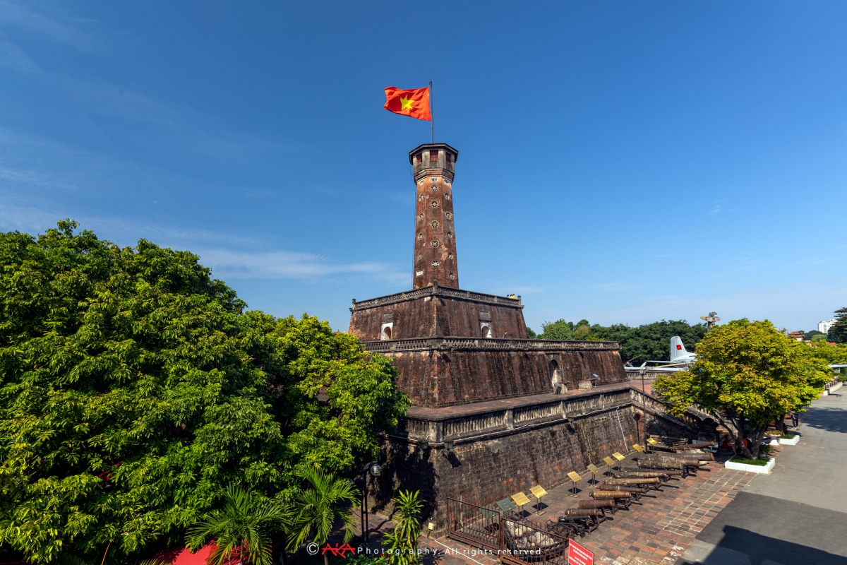 cot co ha noi don khach tham quan tu 1 1 2025 hinh anh 1