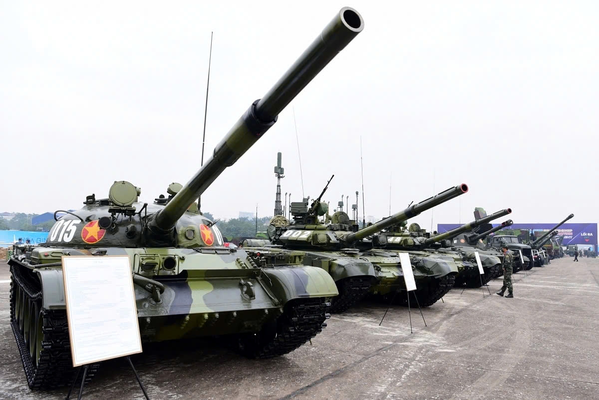 final rehearsal for vietnam international defense expo 2024 picture 14 final rehearsal for vietnam international defense expo 2024 picture 14