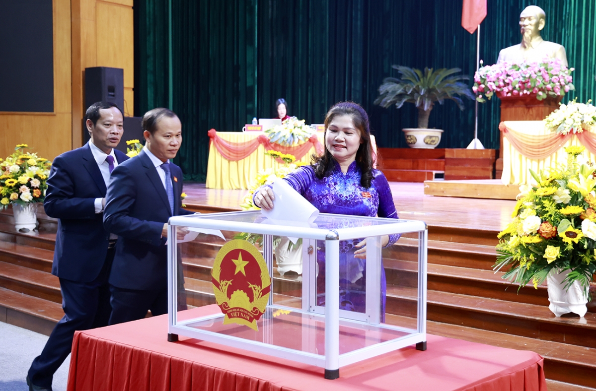 Ông lê Ô pích được bầu làm Ủy viên ubnd tỉnh bắc giang hình ảnh 1 Ong le O pich duoc bau lam Uy vien ubnd tinh bac giang hinh anh 1