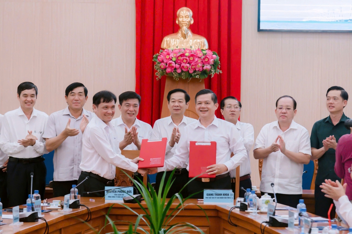 evnspc ky ket thuc hien 4 cong trinh cap dien cac dao cua tinh kien giang hinh anh 1