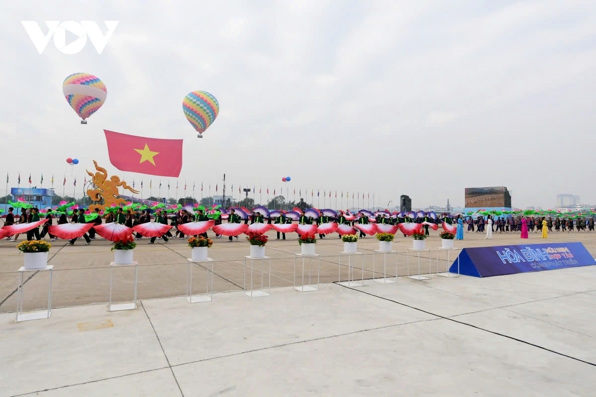 final rehearsal for vietnam international defense expo 2024 picture 2 final rehearsal for vietnam international defense expo 2024 picture 2