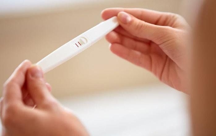 Tôi có thai 5 tuần với bạn trai nhưng cả hai gia đình đều ngăn cản
