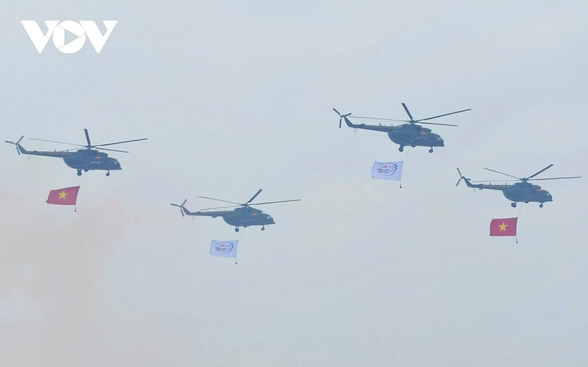 final rehearsal for vietnam international defense expo 2024 picture 4 final rehearsal for vietnam international defense expo 2024 picture 4