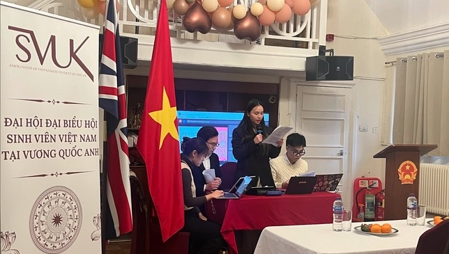 Vietnamese students strengthen connectivity in UK