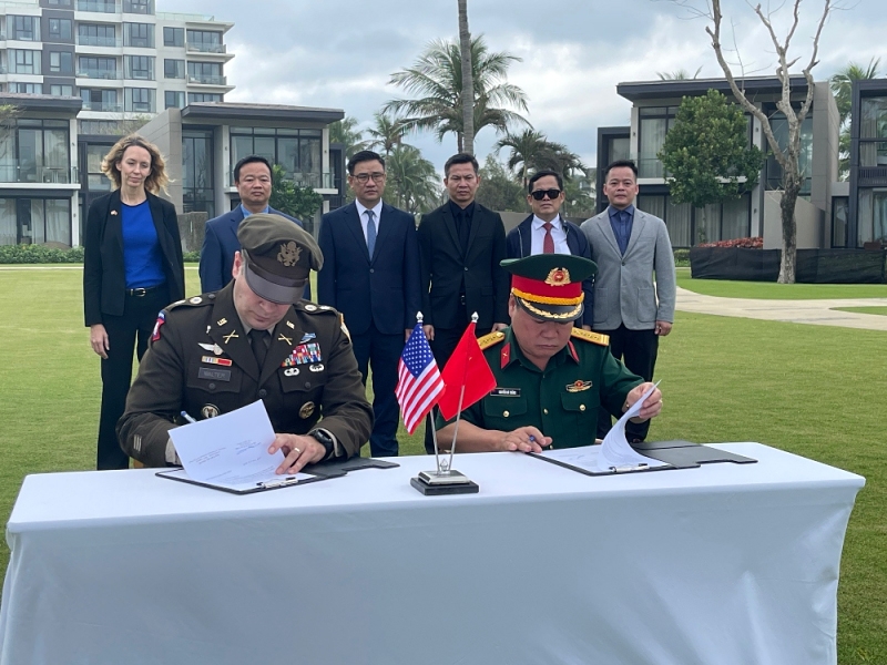 vietnam hands over servicemen s remains to the us picture 1 vietnam hands over servicemen s remains to the us picture 1
