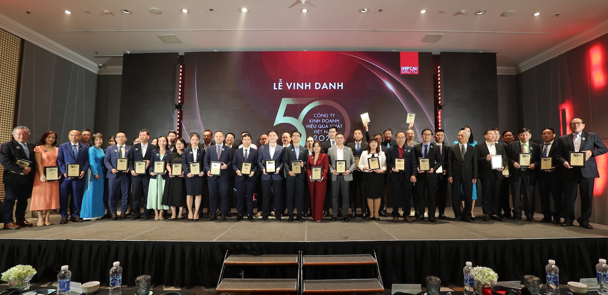 lpbank lot top 50 doanh nghiep kinh doanh hieu qua va nha tuyen dung yeu thich hinh anh 2