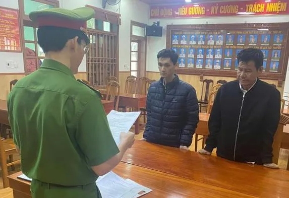 khởi tố giám đốc và phó giám đốc doanh nghiệp làm giả hóa đơn hình ảnh 1 khoi to giam doc va pho giam doc doanh nghiep lam gia hoa don hinh anh 1