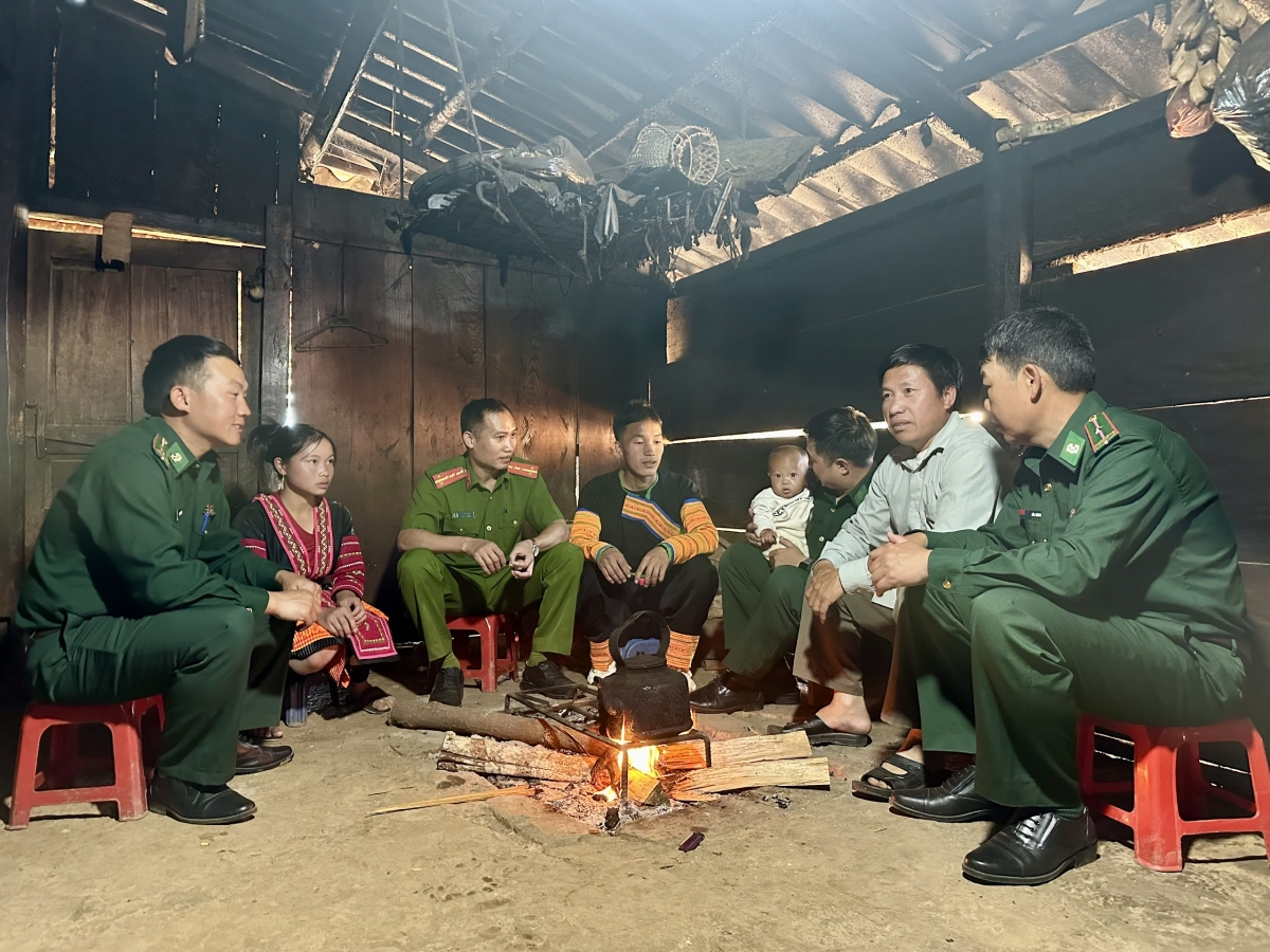 Cảnh giác trước thủ đoạn mai mối, kết hôn với người nước ngoài ở vùng biên