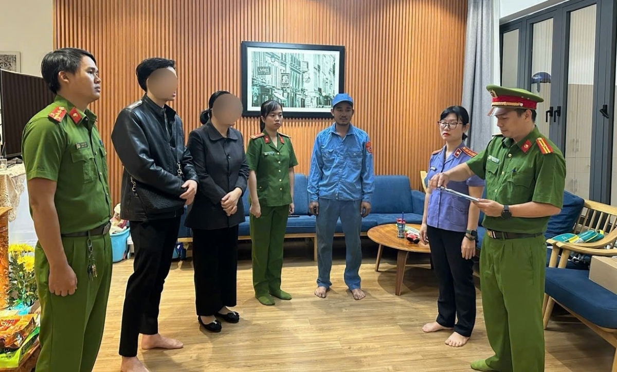 Lừa đảo chiếm đoạt tài sản, “nữ đại gia” Đà Nẵng bị khởi tố, tạm giam