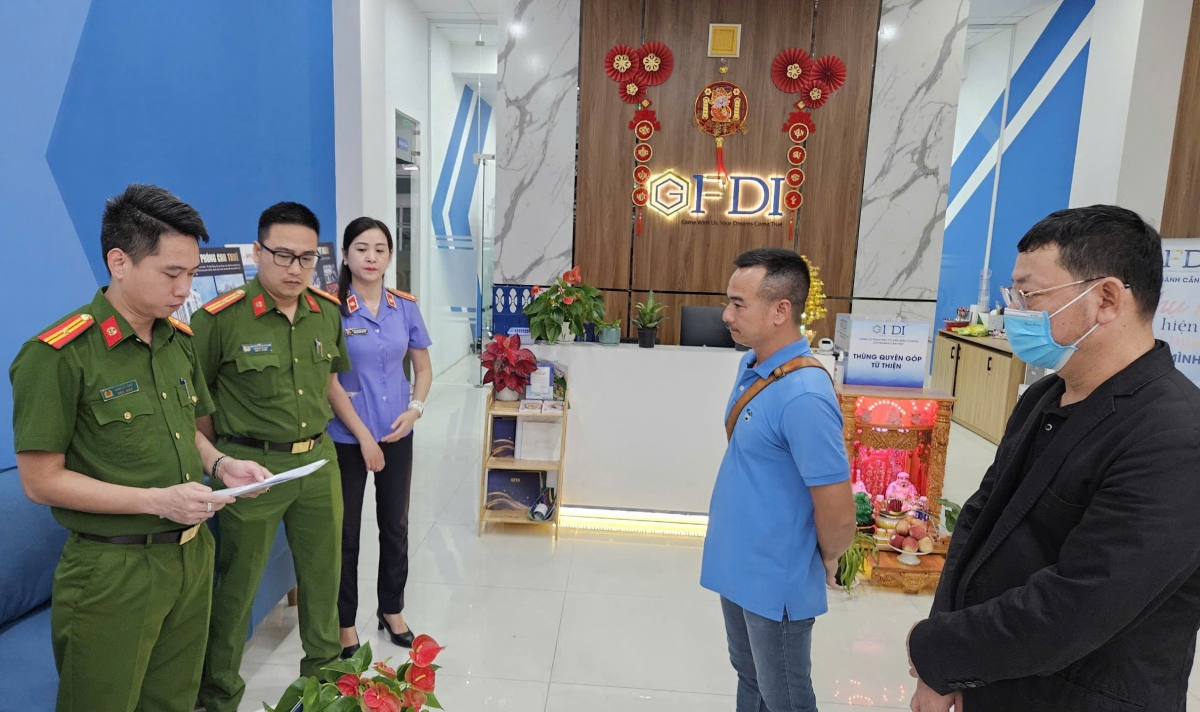 khám xét, thu giữ nhiều tài liệu quan trọng liên quan công ty gfdi hình ảnh 3 kham xet, thu giu nhieu tai lieu quan trong lien quan cong ty gfdi hinh anh 3