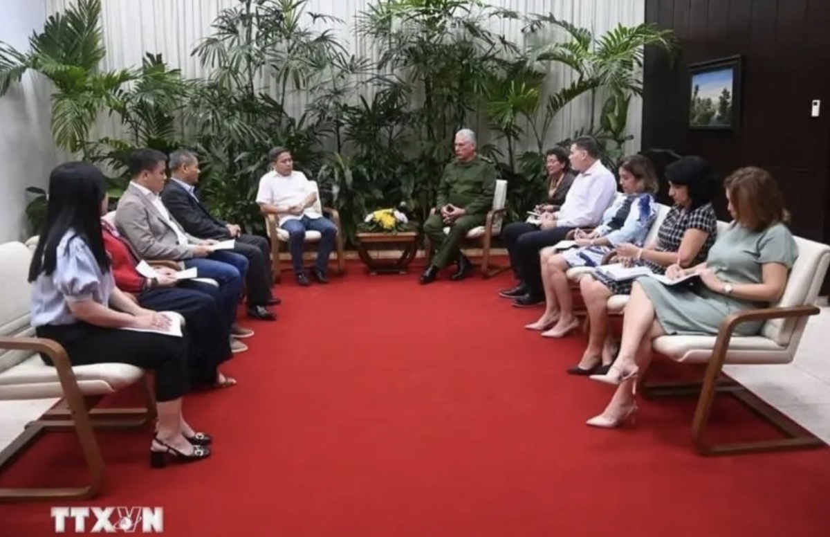 cuban president pledges support for vietnamese investors picture 1