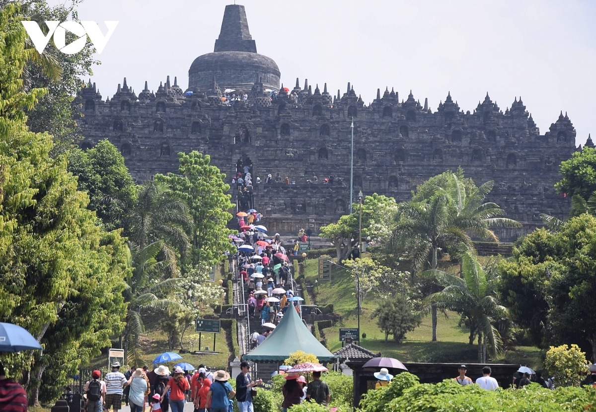 Indonesia đặt mục tiêu thận trọng về lượng khách quốc tế năm 2025