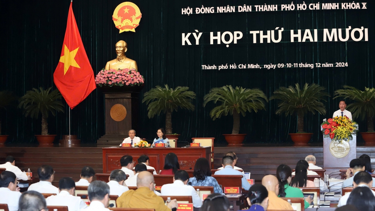 HĐND TP.HCM khai mạc kỳ họp thường lệ cuối năm