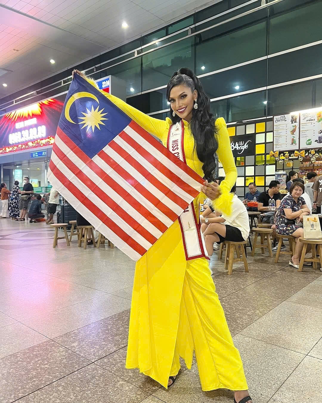 người đẹp quốc tế đổ bộ đến tp.hcm thi miss charm 2024 hình ảnh 2 nguoi dep quoc te do bo den tp.hcm thi miss charm 2024 hinh anh 2