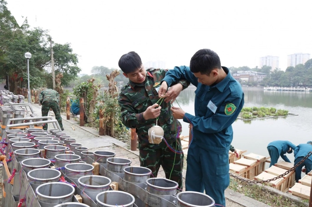 big cities ready for grand fireworks display to ring in new year 2025 picture 3