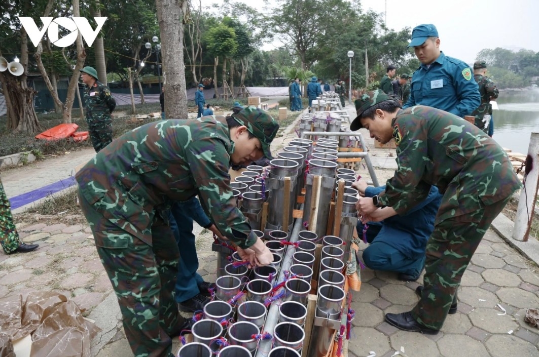 big cities ready for grand fireworks display to ring in new year 2025 picture 4