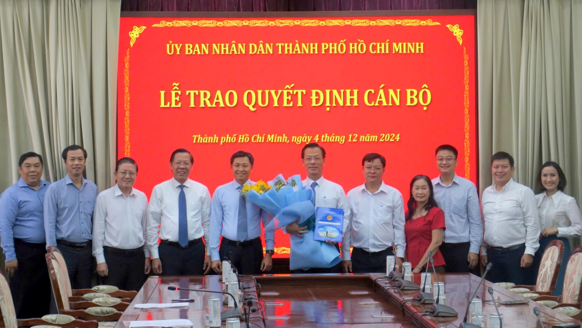 Ông Đậu an phúc làm giám đốc ban hạ tầng tphcm hình ảnh 2 Ong Dau an phuc lam giam doc ban ha tang tphcm hinh anh 2