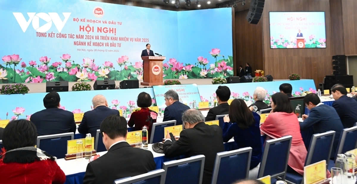 pm outlines key orientations for investment ministry in 2025 picture 2 pm outlines key orientations for investment ministry in 2025 picture 2