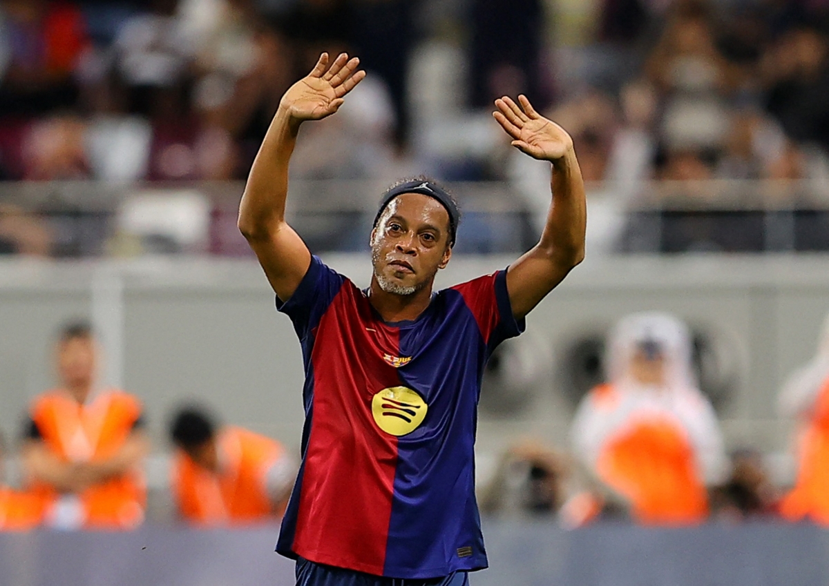 ronaldinho len chuc ong noi o tuoi 45 hinh anh 2