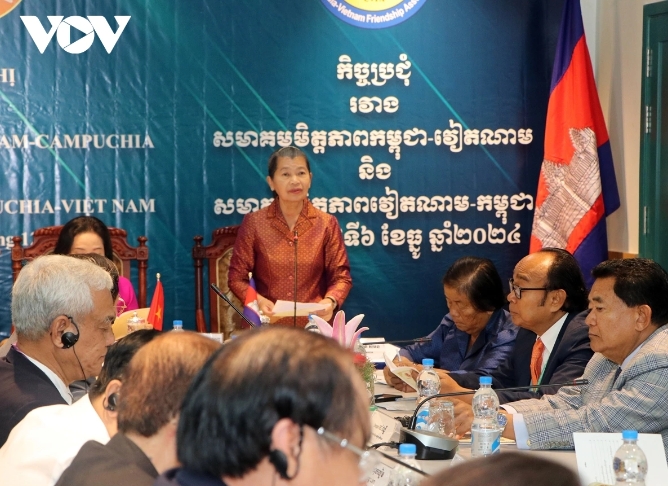 vietnamese, cambodian friendship associations urged to foster all-around ties picture 2