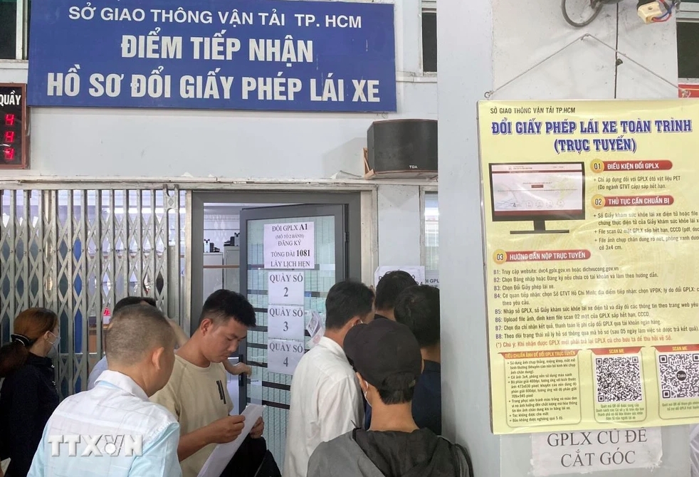 Các tỉnh phía nam đang thiếu phôi giấy phép lái xe trầm trọng