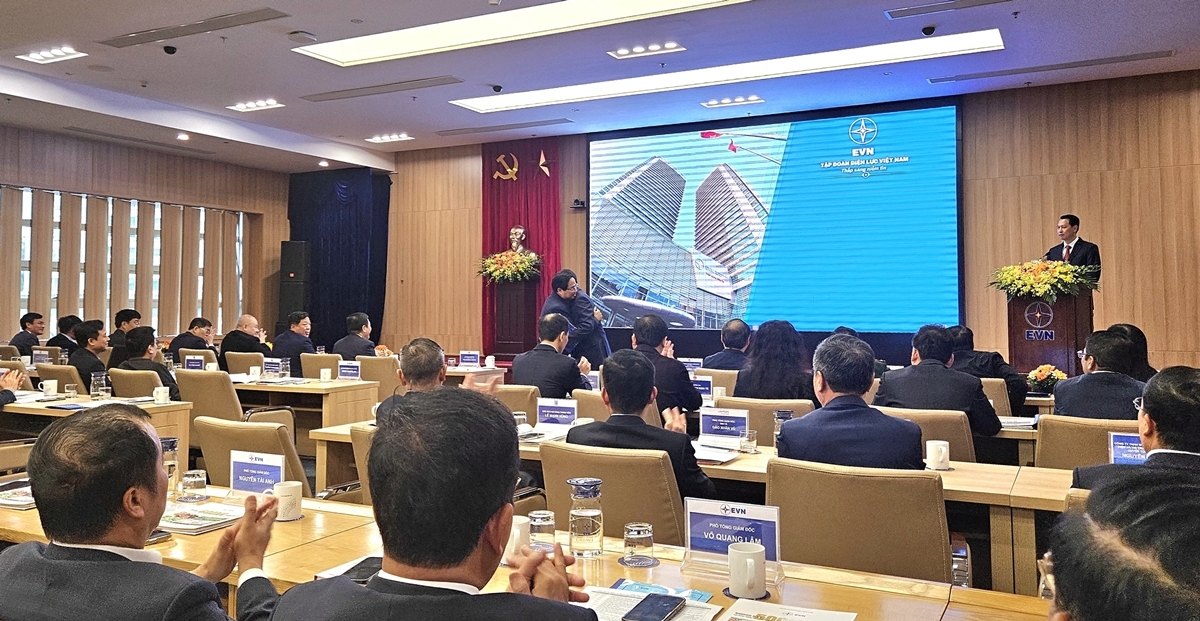 thủ tướng dự hội nghị tổng kết công tác đầu tư xây dựng dự án đường dây 500kv hình ảnh 2 thu tuong du hoi nghi tong ket cong tac dau tu xay dung du an duong day 500kv hinh anh 2