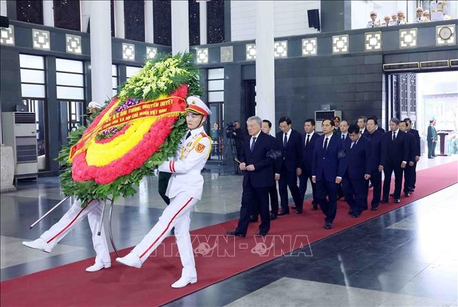 tổ chức trọng thể lễ tang Đại tướng nguyễn quyết hình ảnh 12 to chuc trong the le tang Dai tuong nguyen quyet hinh anh 12
