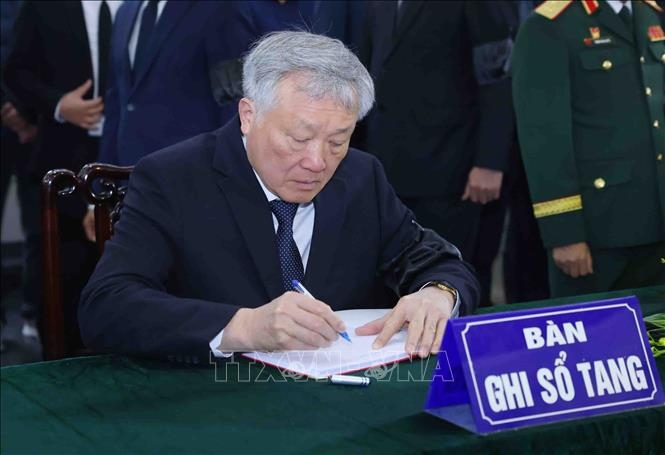 tổ chức trọng thể lễ tang Đại tướng nguyễn quyết hình ảnh 14 to chuc trong the le tang Dai tuong nguyen quyet hinh anh 14