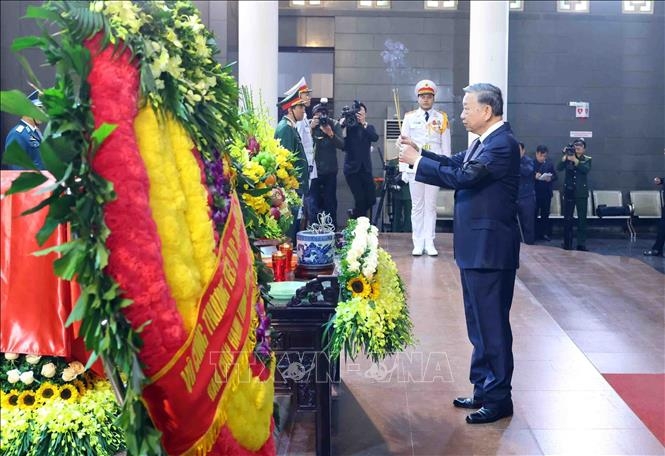 tổ chức trọng thể lễ tang Đại tướng nguyễn quyết hình ảnh 3 to chuc trong the le tang Dai tuong nguyen quyet hinh anh 3