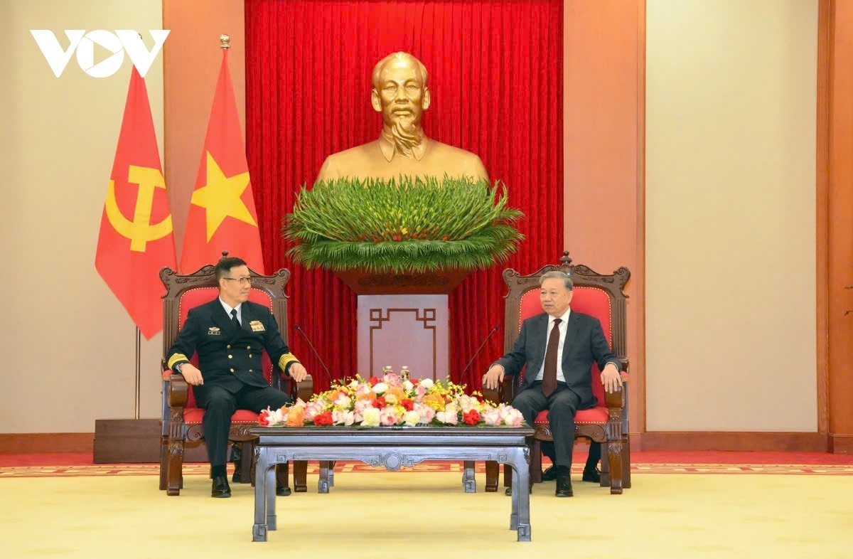 party chief to lam receives chinese defense minister dong jun picture 2 party chief to lam receives chinese defense minister dong jun picture 2