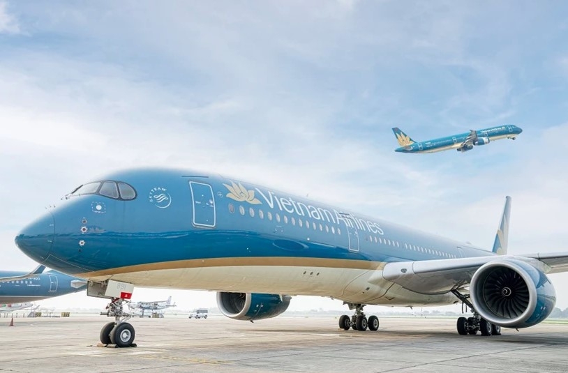 vietnam airlines to debut premium economy class in january 2025 picture 1