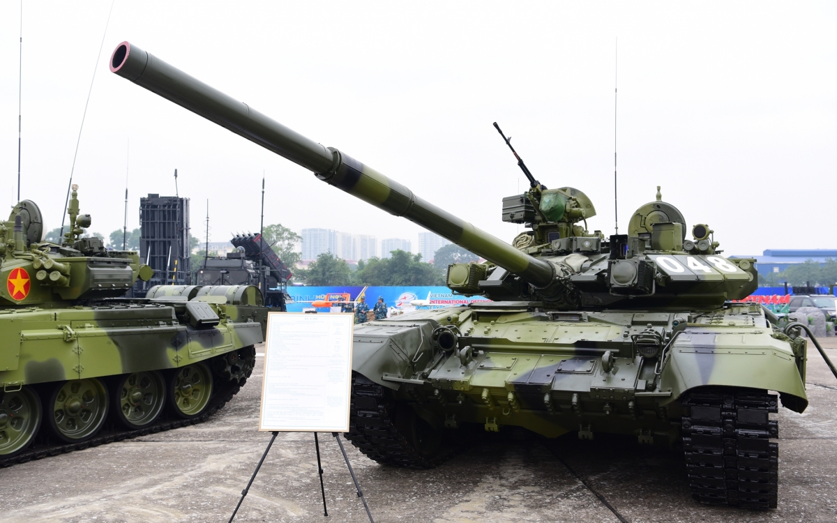 Xe tăng chủ lực của QĐND Việt Nam tạo điểm nhấn ở Triển lãm Quốc phòng 2024