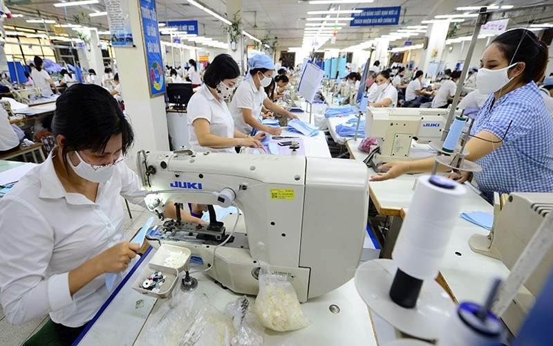 adb forecasts vietnamese gdp growth at 6.6 next year picture 1