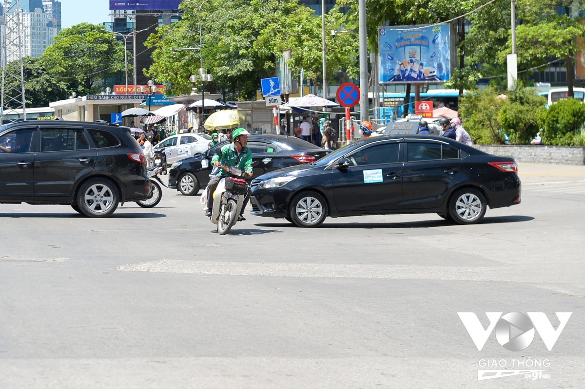 the hanh nghe xe om, cap roi lam gi hinh anh 3