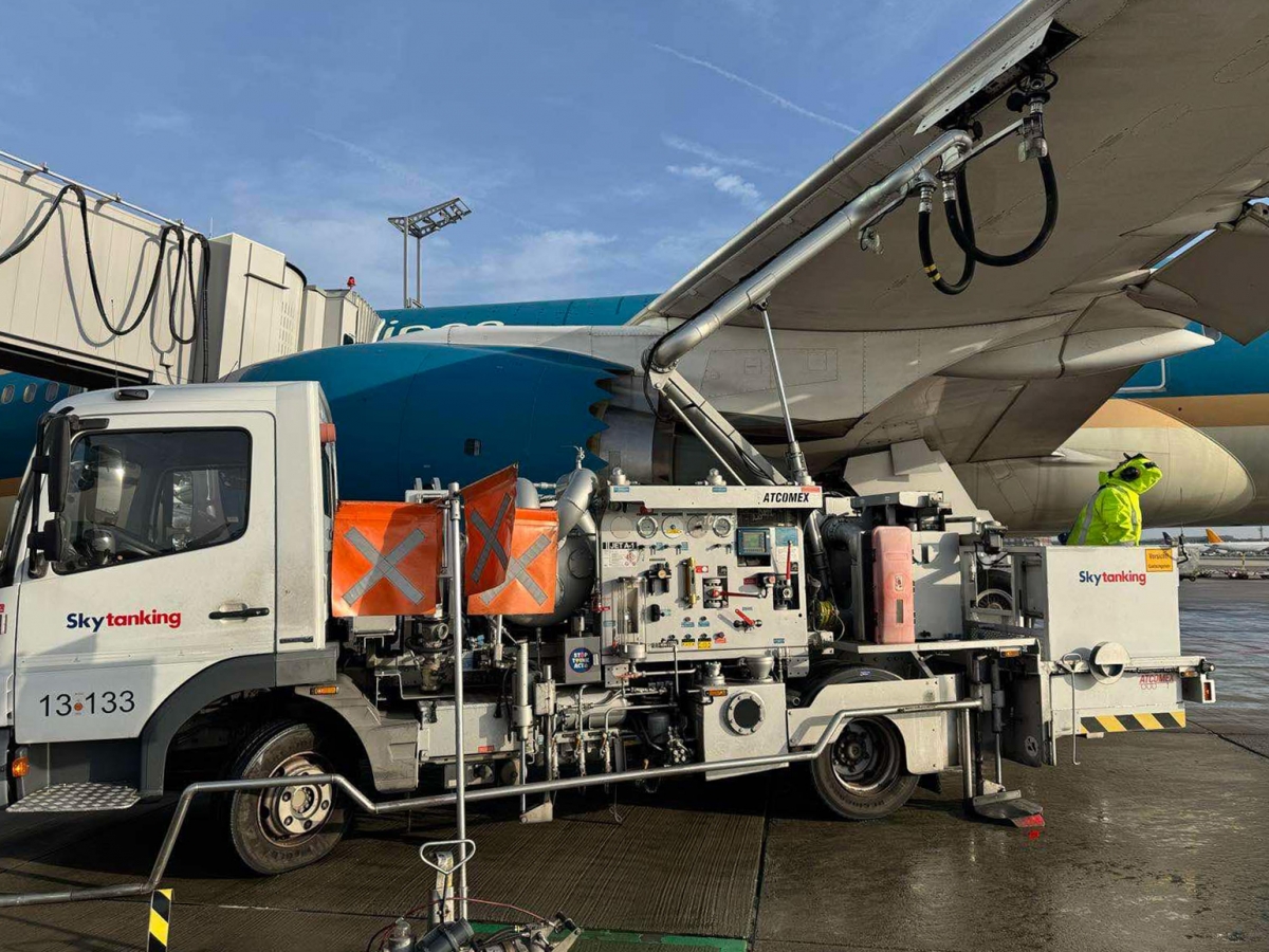 vietnam airlines tiên phong dùng nhiên liệu bền vững các chuyến bay từ châu Âu hình ảnh 2 vietnam airlines tien phong dung nhien lieu ben vung cac chuyen bay tu chau Au hinh anh 2