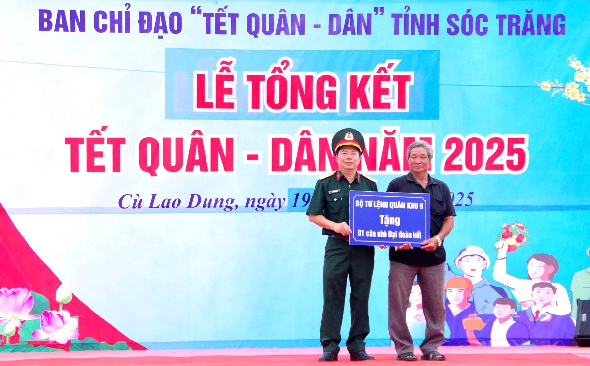 hoat dong tet quan - dan to tham hinh anh bo doi cu ho trong long nhan dan hinh anh 13