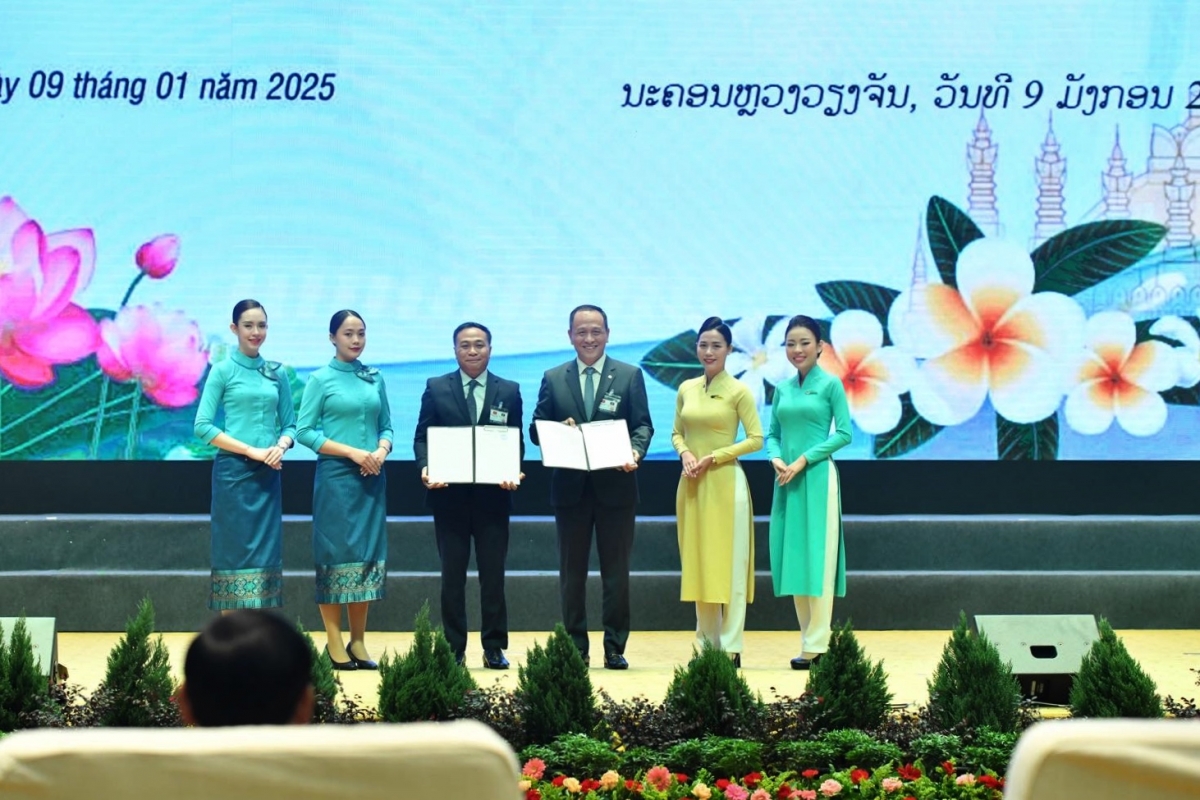vietnam airlines và lao airlines thúc đẩy hợp tác chiến lược, cầu nối việt lào hình ảnh 1 vietnam airlines va lao airlines thuc day hop tac chien luoc, cau noi viet lao hinh anh 1