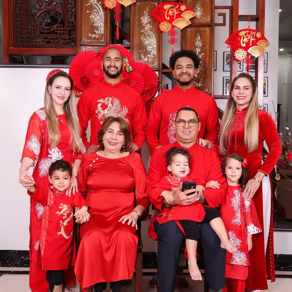national football stars joyfully celebrate lunar new year of the snake 2025 picture 10 national football stars joyfully celebrate lunar new year of the snake 2025 picture 10