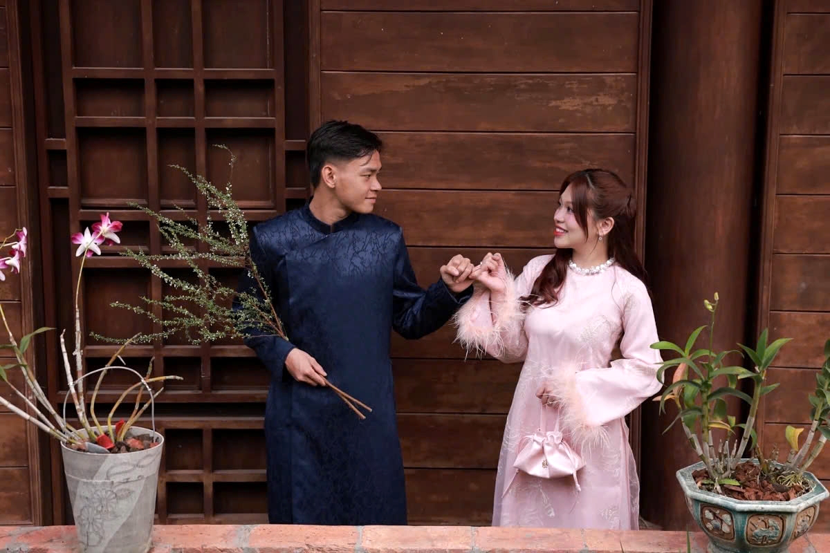 national football stars joyfully celebrate lunar new year of the snake 2025 picture 5 national football stars joyfully celebrate lunar new year of the snake 2025 picture 5