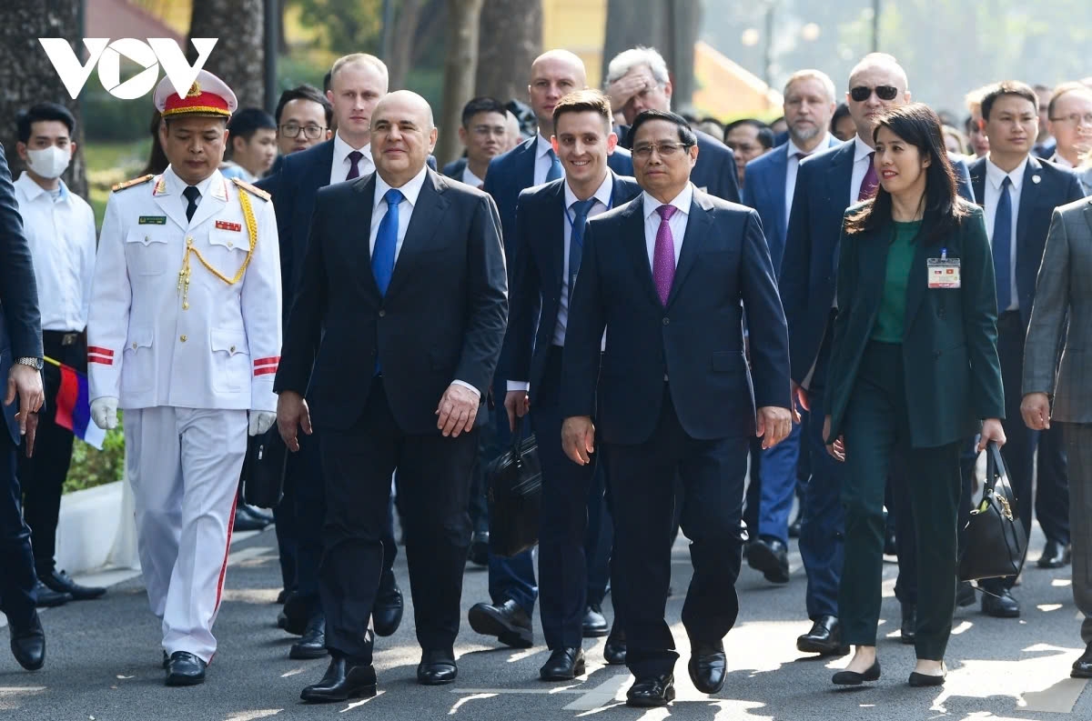 russian pm mishustin warmly welcomed in hanoi on official visit picture 6 russian pm mishustin warmly welcomed in hanoi on official visit picture 6