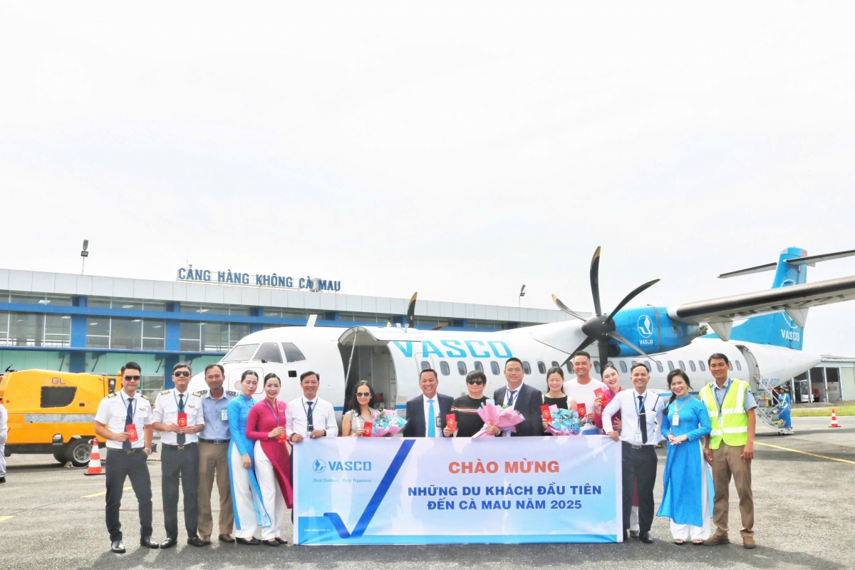 vietnam airlines don nhung vi khach dau tien nam 2025 hinh anh 7