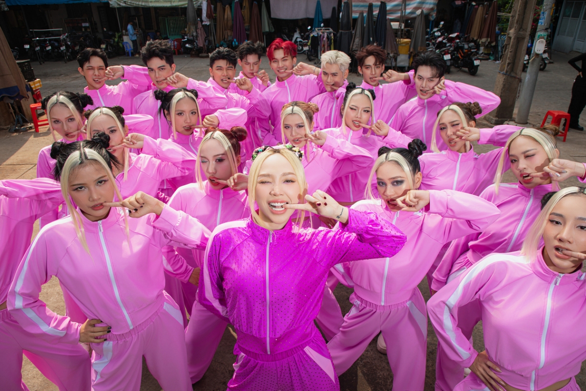 toc tien tung ban dance cua ca khuc Dam da tam biet nam cu hinh anh 1