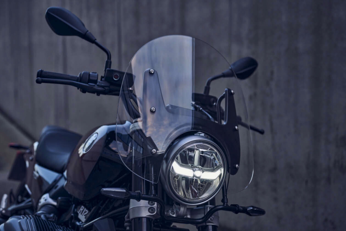 kham pha bmw r12 2025, gia hon 700 trieu dong hinh anh 3